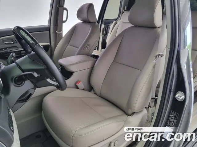 Kia The New Carnival 2019 Серый из Кореи, фото 5