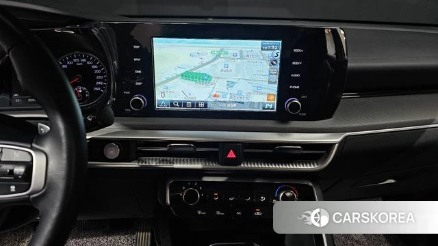 Kia K5 3rd generation 2023 Белый из Кореи, фото 5