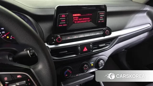 Kia The New K3 2nd generation 2021 Белый из Кореи, фото 5