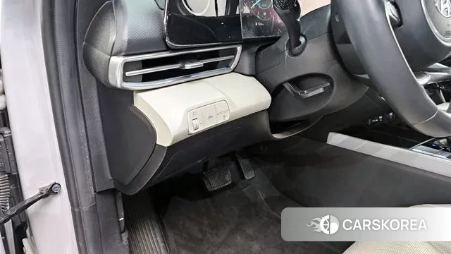 Hyundai Avante (CN7) 2021 Серебристо-серый из Кореи, фото 5