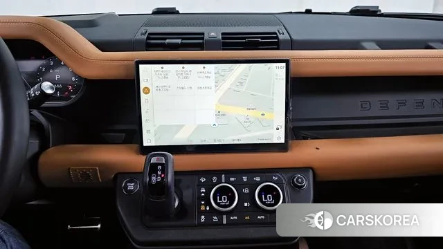Land Rover Defender (L663) 2024 Черный из Кореи, фото 5