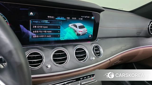 Mercedes-Benz E-Class W213 2023 Черный из Кореи, фото 5