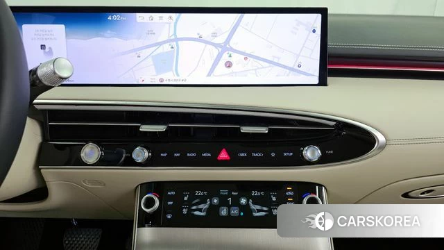 Genesis GV70 2024 Белый из Кореи, фото 5