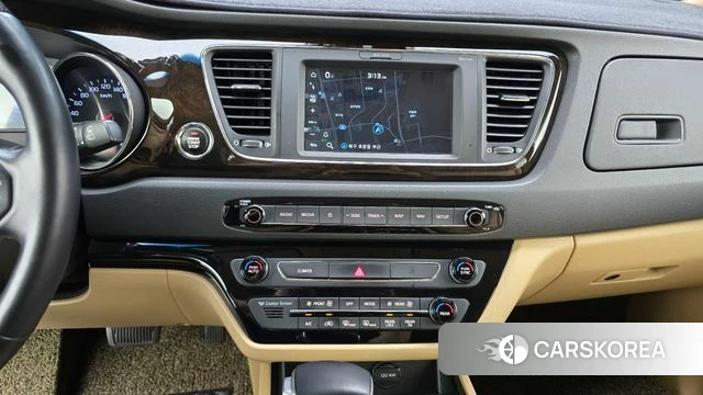 Kia The New Carnival 2019 Белый из Кореи, фото 5