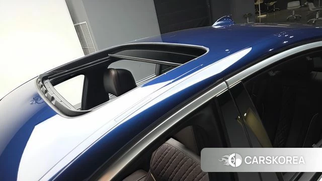 BMW 5 Series (G30) 2019 Синий из Кореи, фото 5
