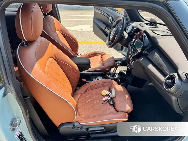 Mini Cooper S 2019 Небесно-голубой из Кореи, фото 5