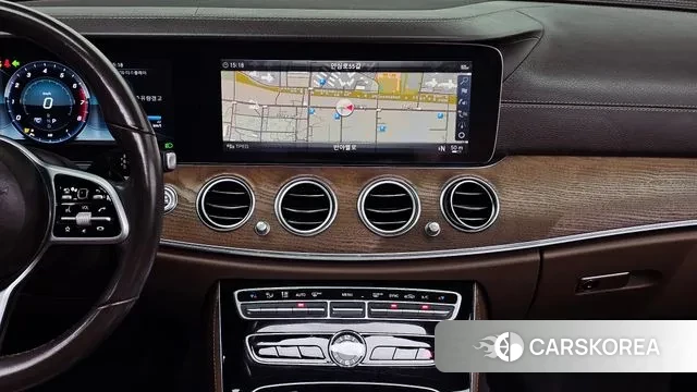 Mercedes-Benz E-Class W213 2019 Черный из Кореи, фото 5