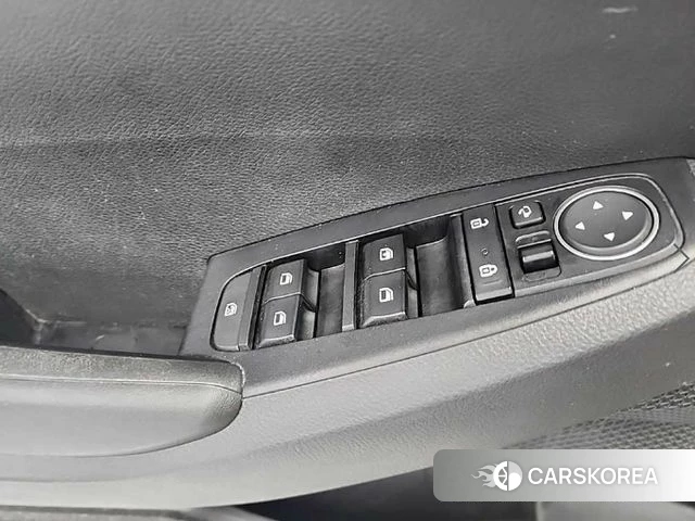 Kia Seltos 2019 Белый из Кореи, фото 5
