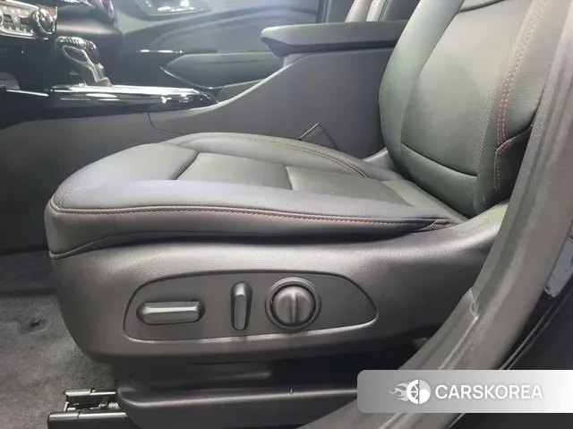 Chevrolet (GM Daewoo) Trax Crossover 2023 Черный из Кореи, фото 5