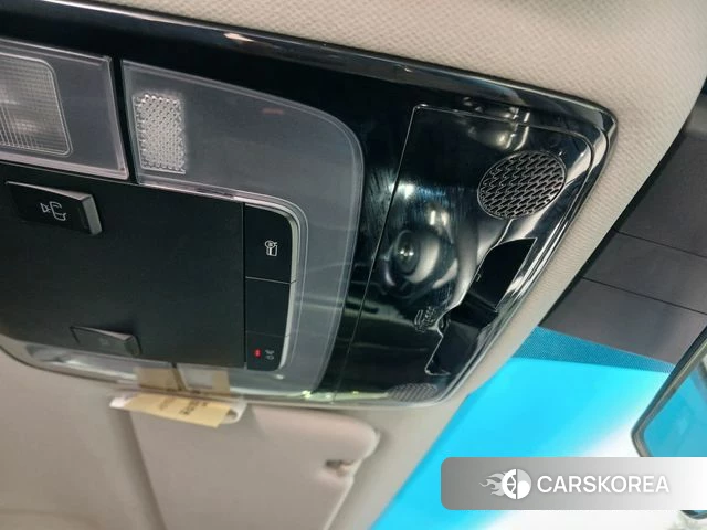 Hyundai Staria 2021 Серебряный из Кореи, фото 5