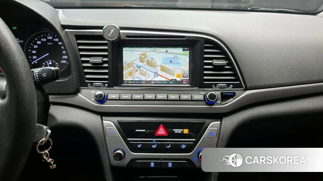 Hyundai Avante AD 2018 Белый из Кореи, фото 5