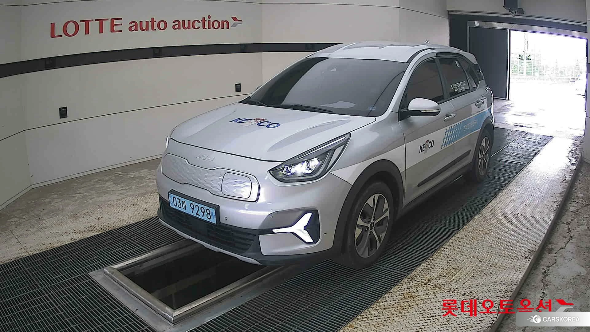 Kia Niro Plus 2023 Sparkling Silver из Кореи, фото 5