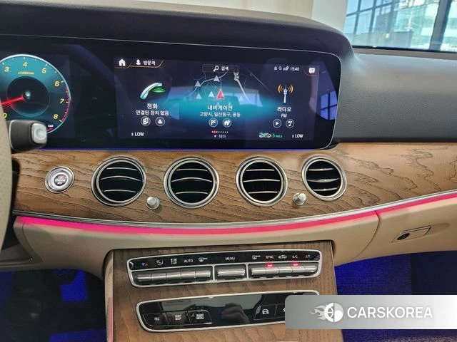 Mercedes-Benz E-Class W213 2021 Синий из Кореи, фото 5