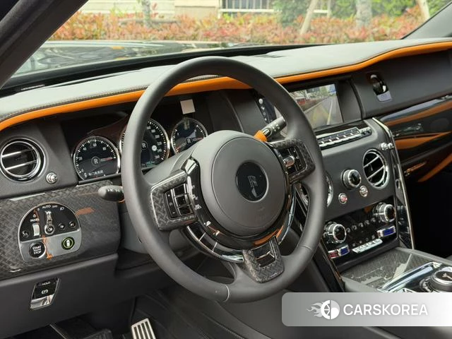 Rolls-Royce Cullinan 2023 Черный из Китая, фото 5