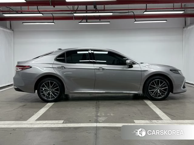 Toyota Camry 2024 Темно-серый из Китая, фото 5
