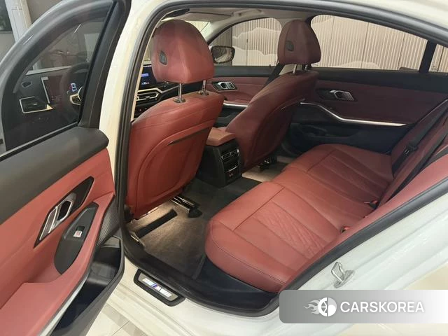 BMW 3 series 2023 Белый из Китая, фото 5