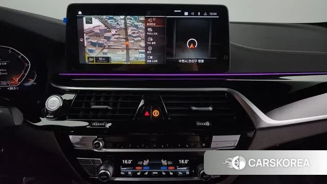 BMW 5 Series (G30) 2022 Белый из Кореи, фото 5