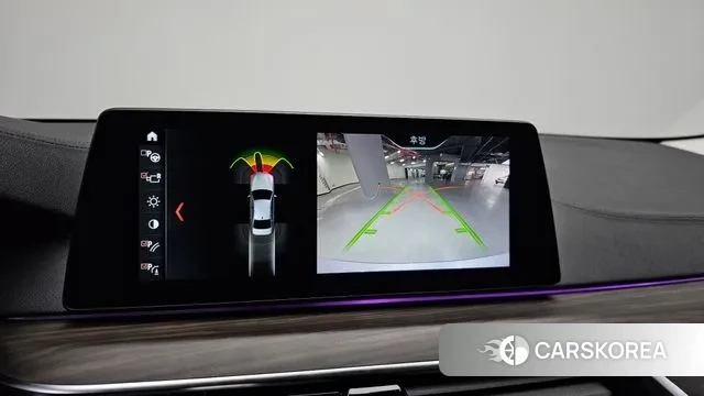 BMW 5 Series (G30) 2018 Небесно-голубой из Кореи, фото 5