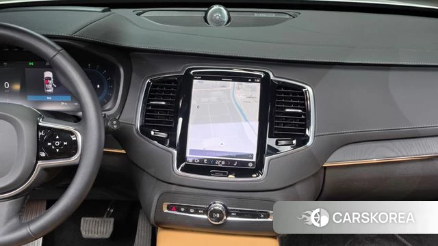 Volvo XC90 second Generation 2023 Белый из Кореи, фото 5