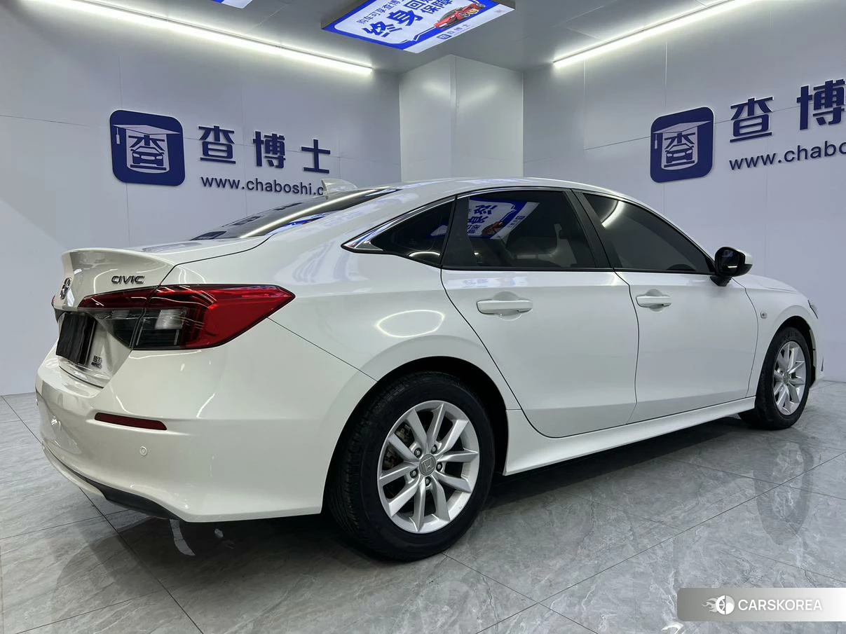 Honda Civic 2021 Белый из Китая, фото 5