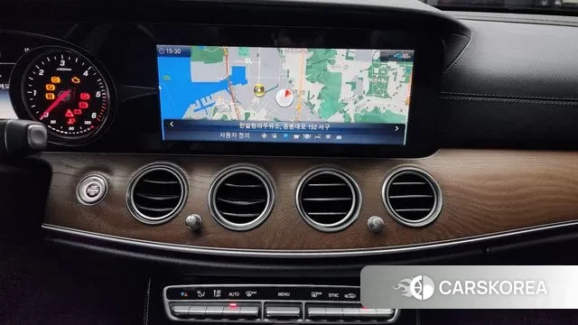 Mercedes-Benz E-Class W213 2020 Серый из Кореи, фото 5