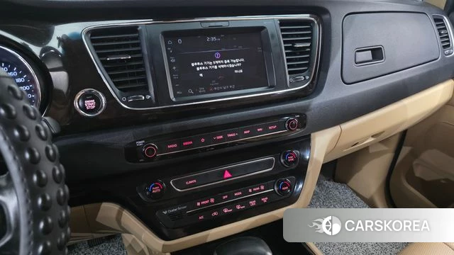 Kia The New Carnival 2018 Черный из Кореи, фото 5