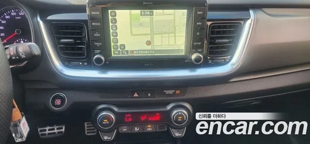 Kia Stonic 2019 Серый из Кореи, фото 5