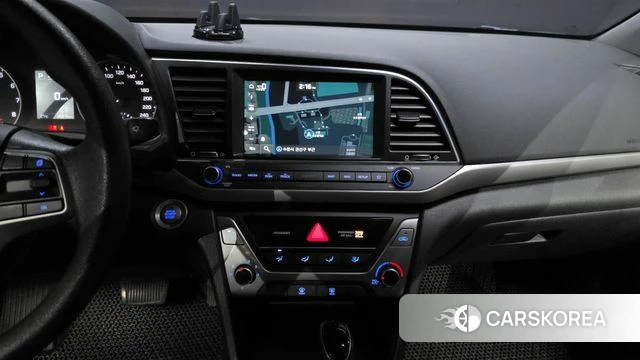 Hyundai Avante AD 2018 Серый из Кореи, фото 5