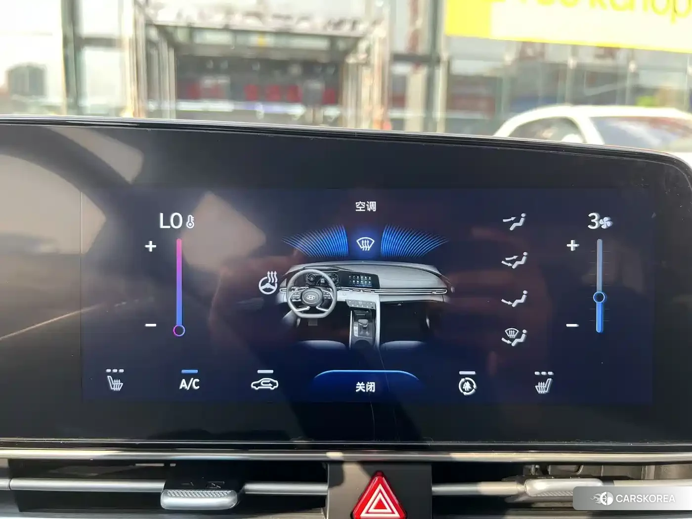 Hyundai Elantra 2023 Белый из Китая, фото 5