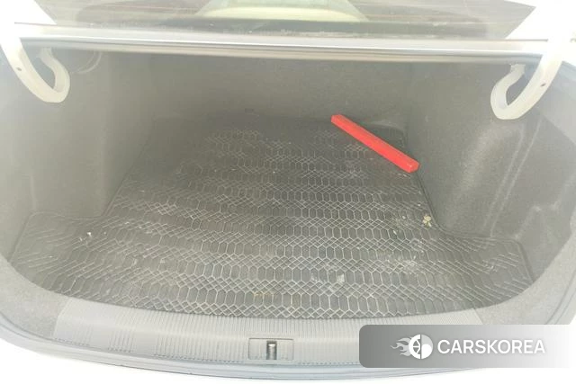 Volkswagen Bora 2021 Белый из Китая, фото 5