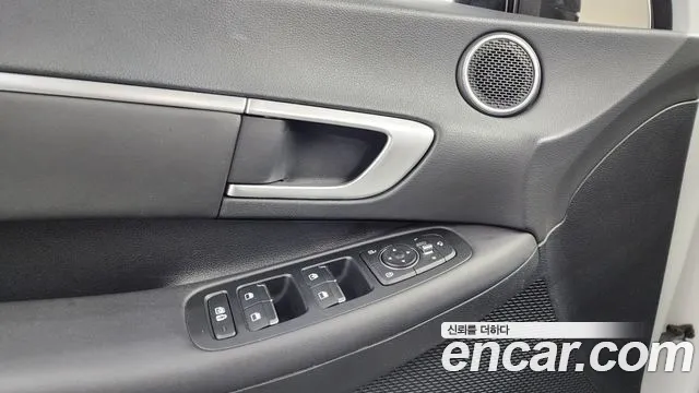 Hyundai Sonata (DN8) id 2646701 из Кореи 5