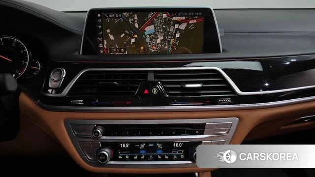 BMW 7 Series (G11) 2019 Черный из Кореи, фото 5