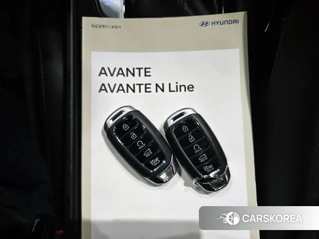 Hyundai Avante (CN7) 2020 Серебристо-серый из Кореи, фото 5