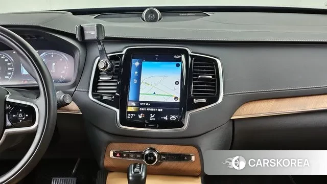 Volvo XC90 second Generation 2019 Белый из Кореи, фото 5