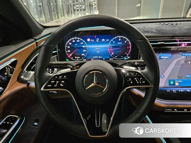 Mercedes-Benz E-Class W214 2024 Черный из Кореи, фото 5