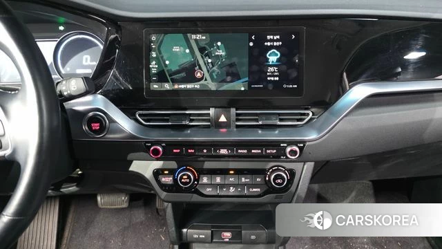 Kia Niro Plus 2022 Белый из Кореи, фото 5