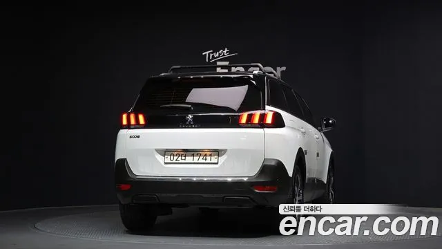 Peugeot 5008 second generation 2018 Белый из Кореи, фото 5