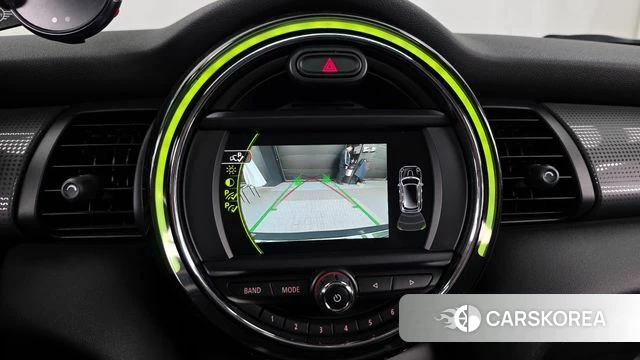 Mini Cooper D 2018 Зеленый из Кореи, фото 5