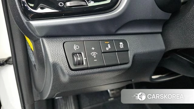 Kia Stonic 2018 Белый из Кореи, фото 5