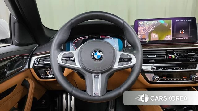 BMW 5 Series (G30) 2020 Белый из Кореи, фото 5