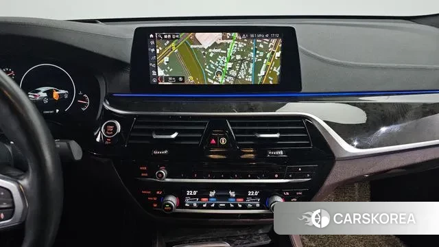 BMW 6 Series GT (G32) 2019 Серебристо-серый из Кореи, фото 5