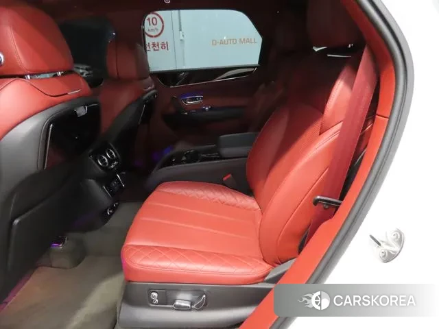 Bentley Bentayga 2018 Белый из Кореи, фото 5