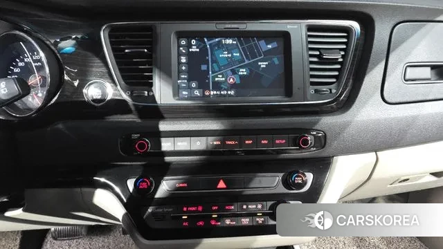 Kia The New Carnival 2018 Серый из Кореи, фото 5