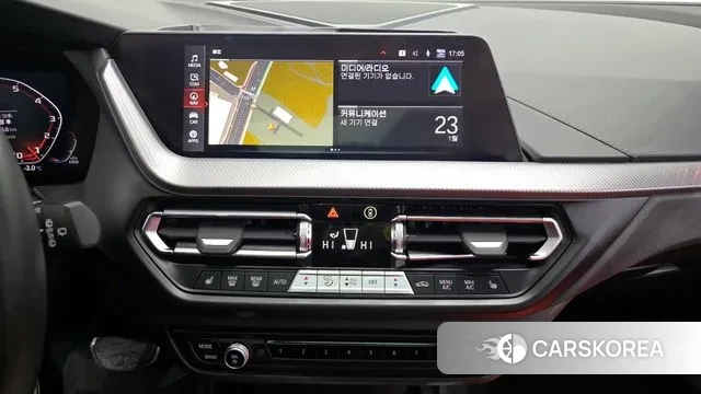 BMW 1 Series (F40) 2024 Белый из Кореи, фото 5