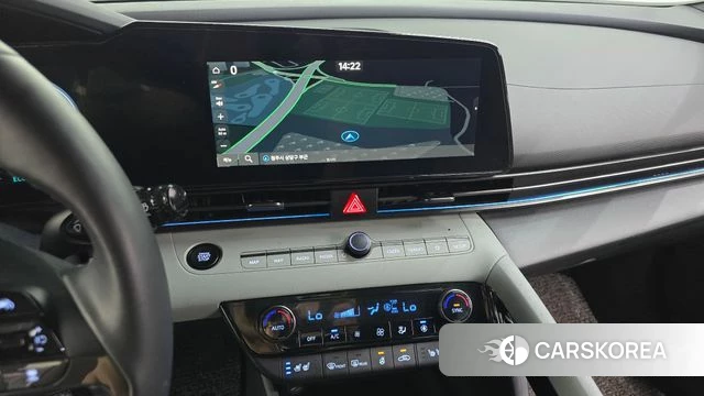 Hyundai The New Avante (CN7) 2023 Белый из Кореи, фото 5