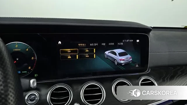 Mercedes-Benz E-Class W213 2022 Белый из Кореи, фото 5