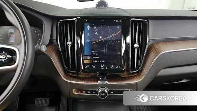 Volvo XC60 second Generation 2021 Черный из Кореи, фото 5