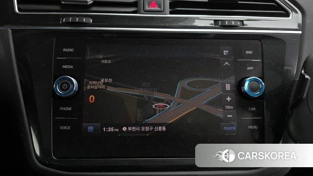 Volkswagen Tiguan second Generation 2018 Белый из Кореи, фото 5