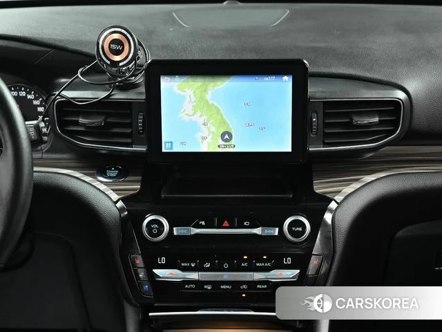 Ford Explorer 6th Generation 2021 Белый из Кореи, фото 5