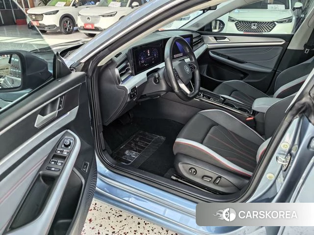 Volkswagen Lingdu 2022 Синий из Китая, фото 5